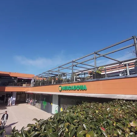 Interpares Swimmingpool By Del Parque Flats Apartment Malaga