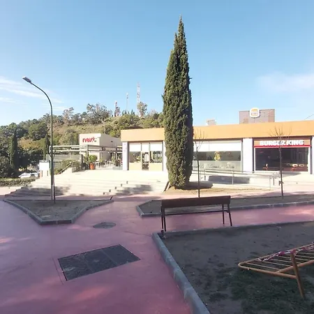 Interpares Swimmingpool By Del Parque Flats